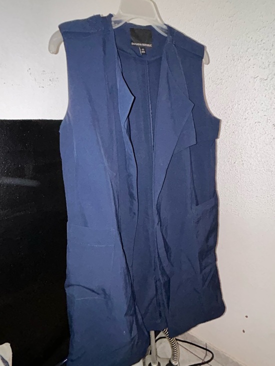 Banana Republic Jackets & Blazers - Banana Republic Navy Open-Front Sleeveless Vest